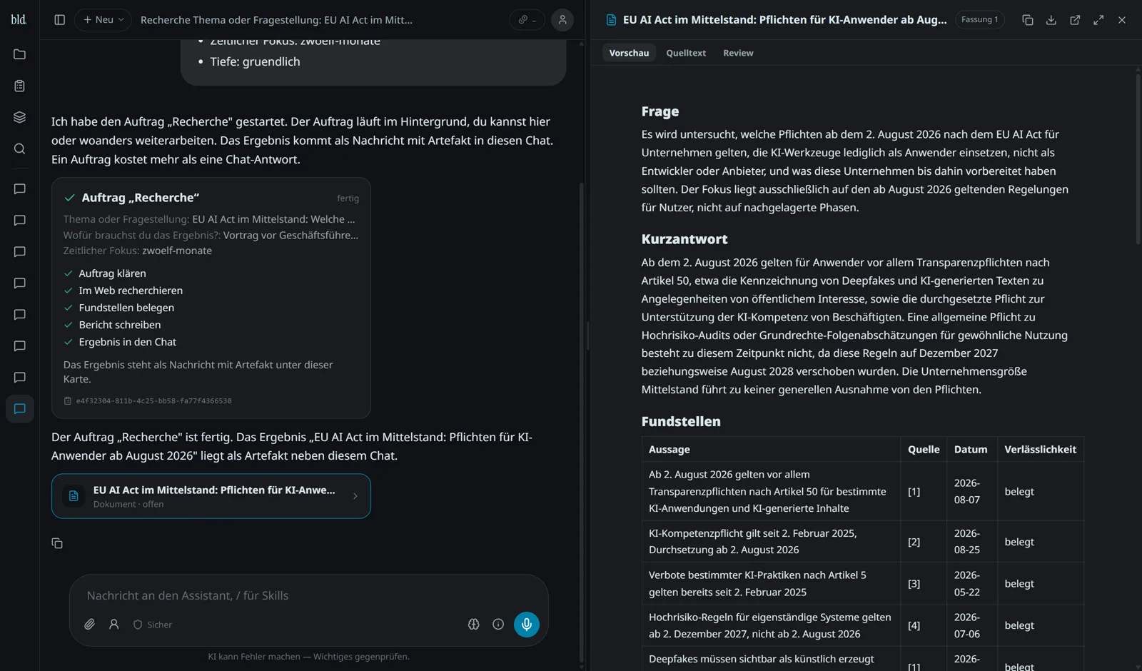 build.jetzt: fertiger Recherche-Auftrag im Chat, rechts das Ergebnis als Dokument mit Kurzantwort und belegten Fundstellen